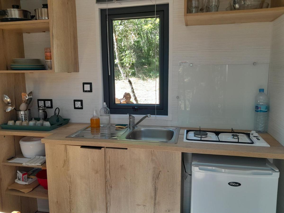 Tiny House Autonome En Pleine Nature Albieres Екстериор снимка